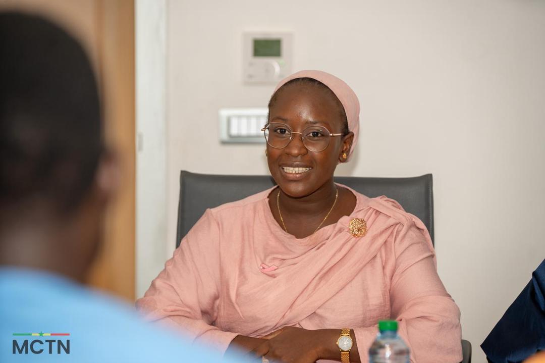 Échange institutionnel